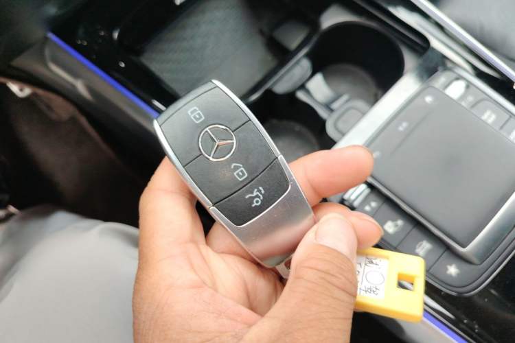Used Mercedes-Benz EQB 2022 EQB 350 4MATIC First Edition Special Version Vehicle Key