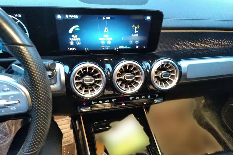 Used Mercedes-Benz EQB 2022 EQB 350 4MATIC First Edition Special Version Audio And AC Panel