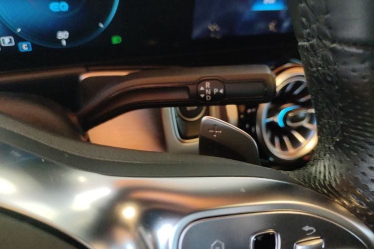 Used Mercedes-Benz EQB 2022 EQB 350 4MATIC First Edition Special Version Gear Lever