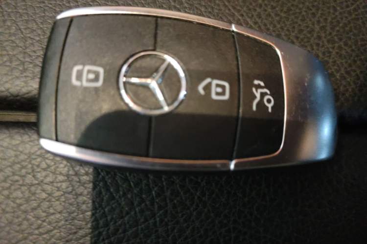 Used Mercedes-Benz EQB 2022 EQB 350 4MATIC First Edition Special Version Interior 1