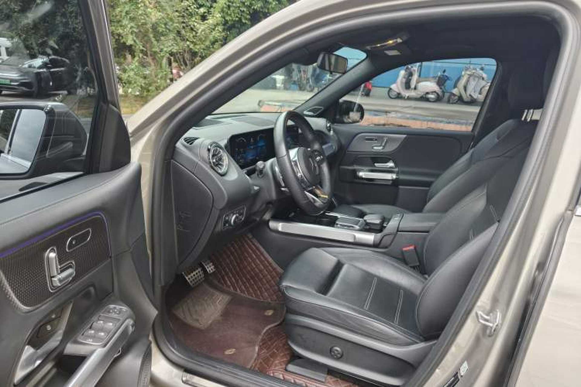 Used Mercedes-Benz EQB 2022 EQB 350 4MATIC First Edition Special Version Interior 2