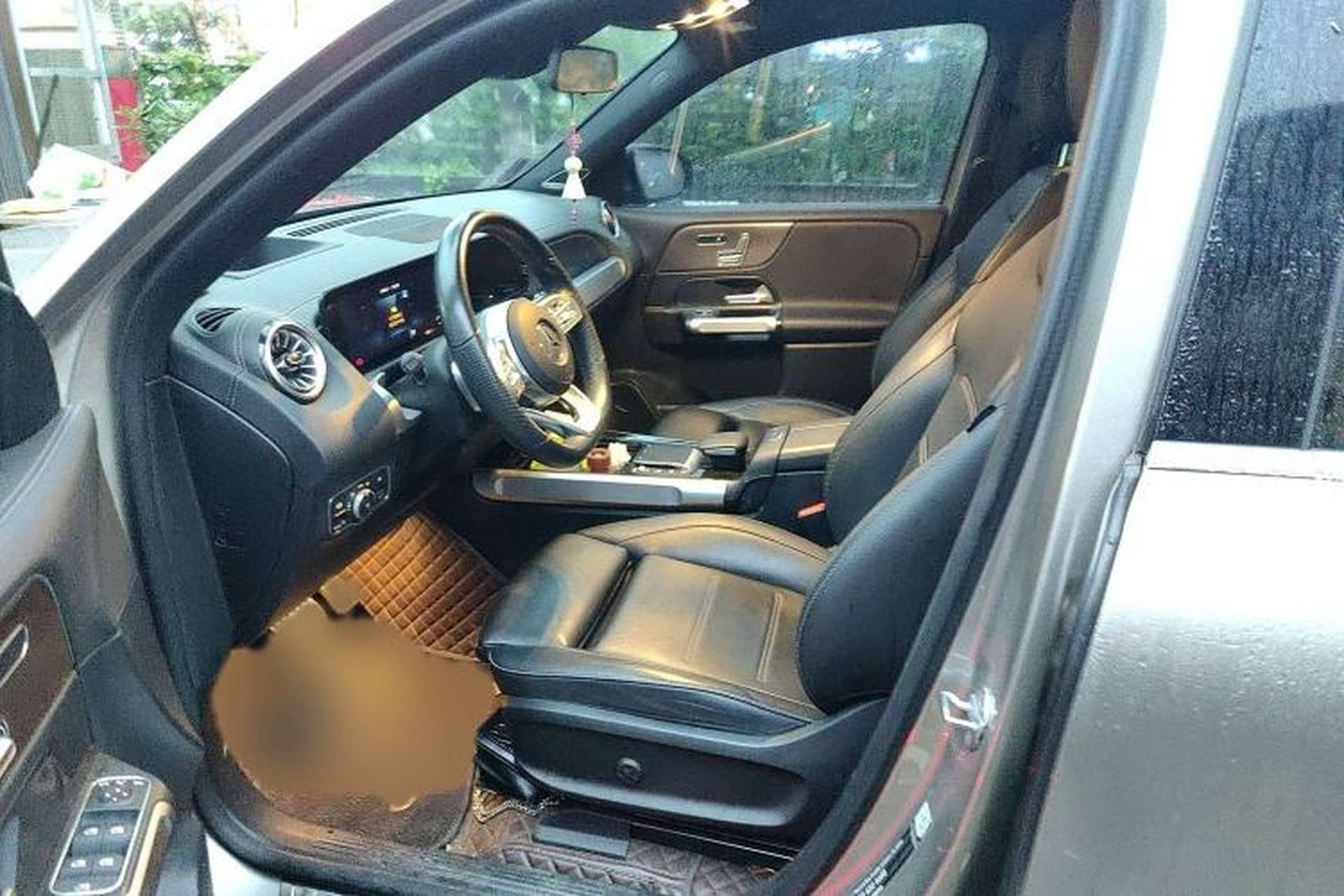 Used Mercedes-Benz EQB 2022 EQB 350 4MATIC First Edition Special Version Left Front Seat