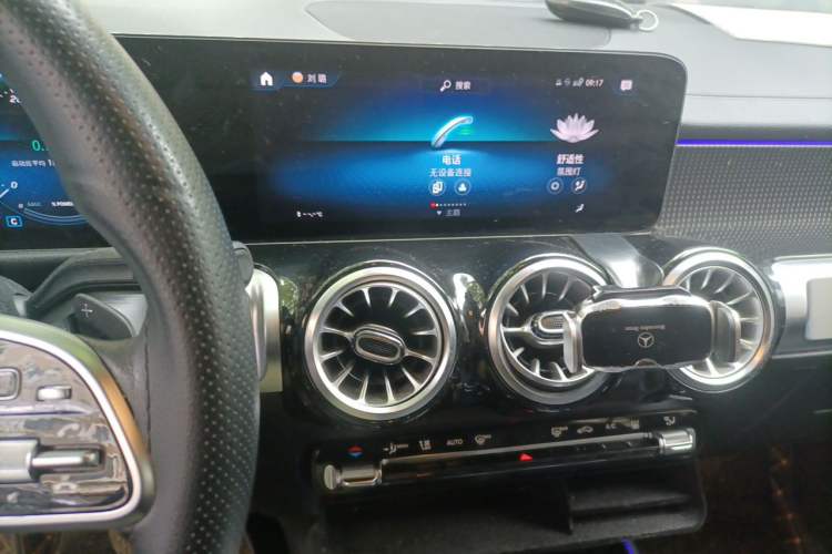 Used Mercedes-Benz EQB 2022 EQB 260 Audio And AC Panel