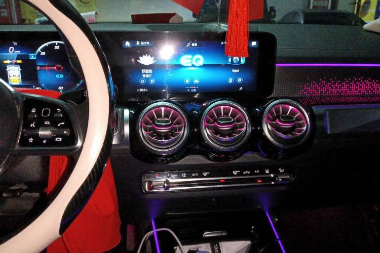 Used Mercedes-Benz EQB 2022 EQB 260 Audio And AC Panel