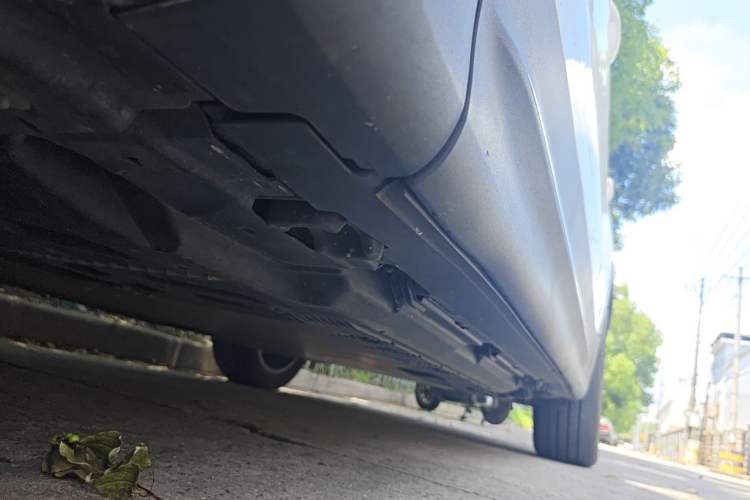 Used Mercedes-Benz EQB 2022 EQB 260 Chassis Front Left