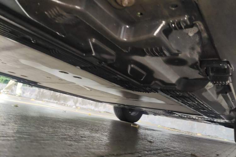 Used Mercedes-Benz EQB 2022 EQB 260 Chassis Rear Right