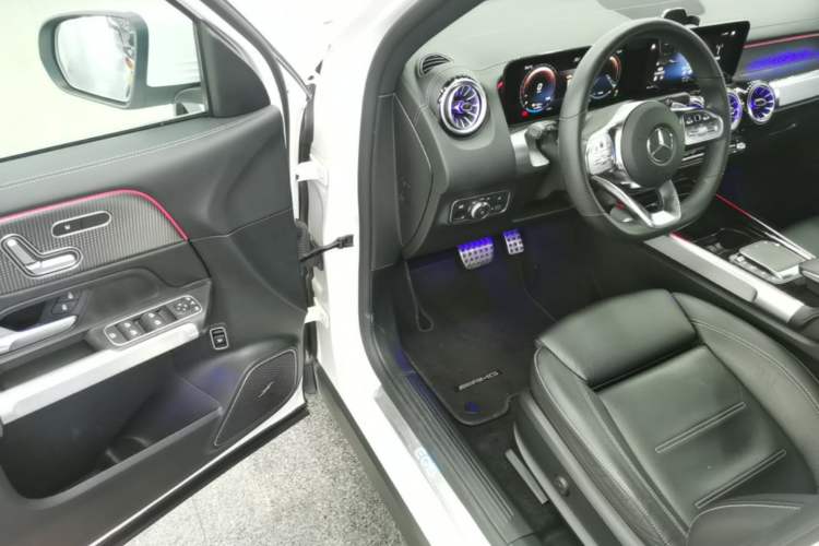 Used Mercedes-Benz EQB 2022 EQB 350 4MATIC Driver Seat