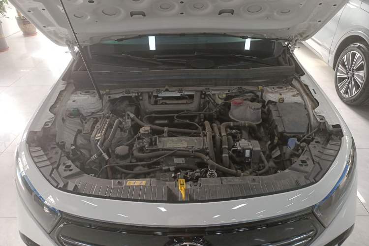 Used Mercedes-Benz EQB 2022 EQB 350 4MATIC Engine Bay