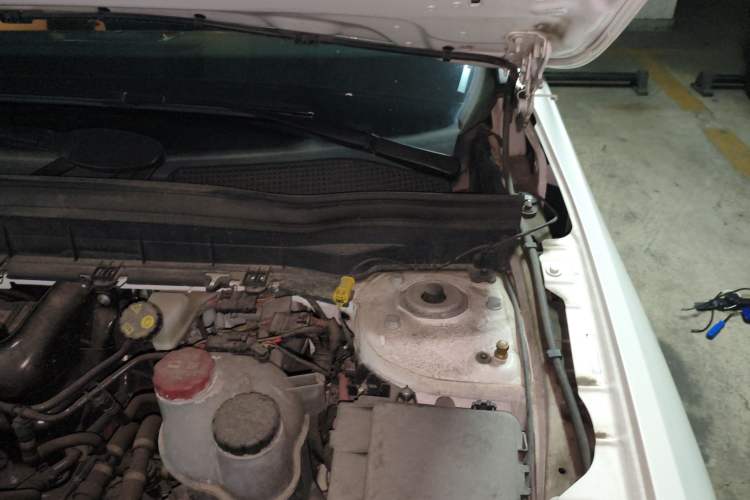 Used Mercedes-Benz EQB 2022 EQB 260 Engine Bay Left