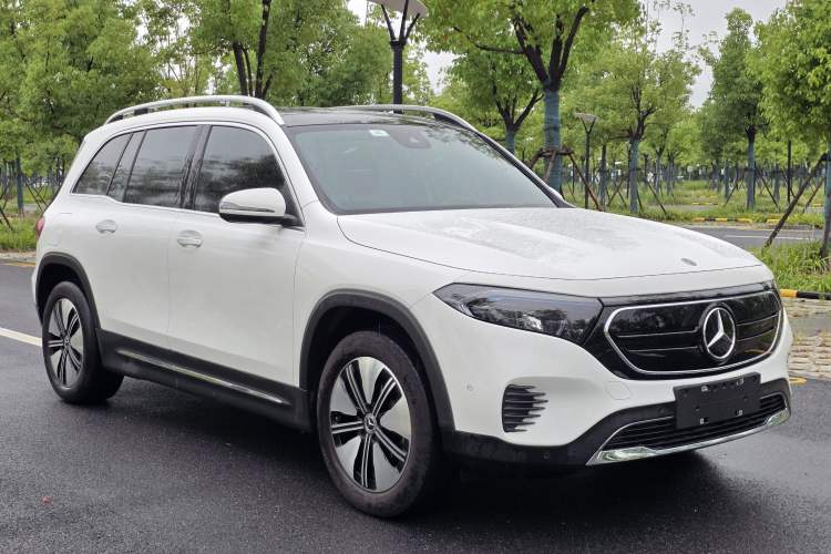 Used Mercedes-Benz EQB 2022 EQB 260 Exterior 2