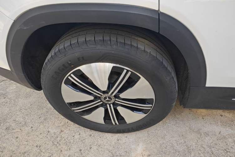 Used Mercedes-Benz EQB 2022 EQB 260 Exterior 3