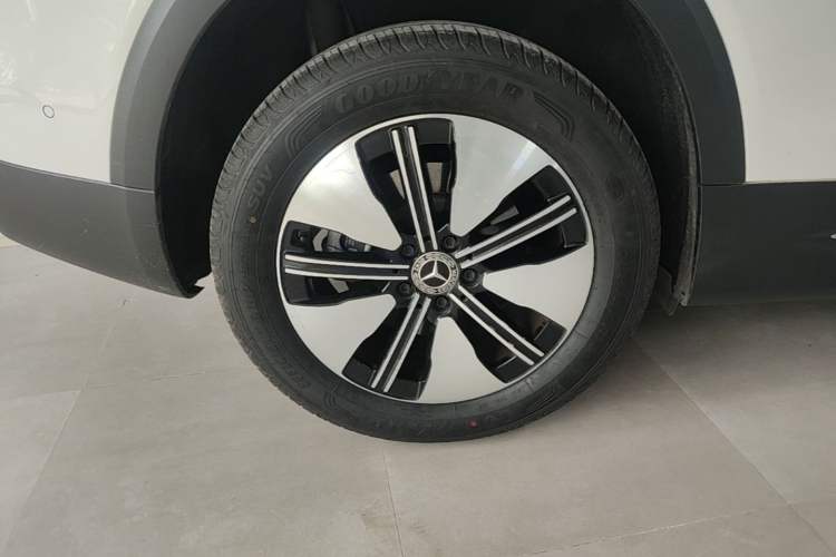 Used Mercedes-Benz EQB 2022 EQB 260 Exterior 5