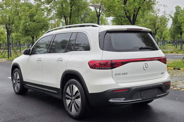 Used Mercedes-Benz EQB 2022 EQB 260 Exterior 5