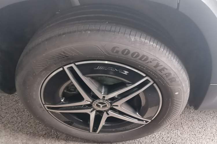 Used Mercedes-Benz EQB 2022 EQB 350 4MATIC First Edition Special Version Exterior 5
