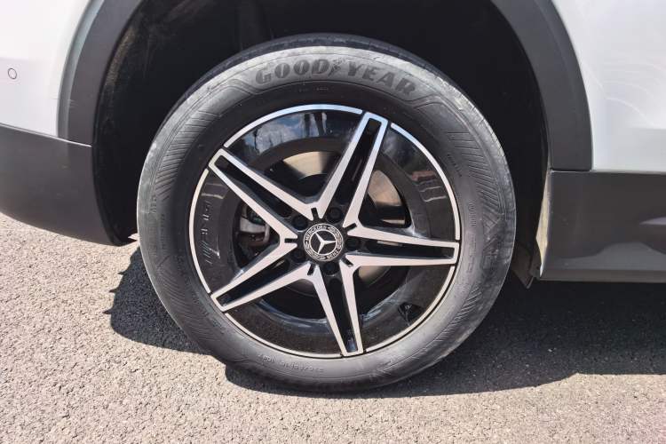 Used Mercedes-Benz EQB 2022 EQB 350 4MATIC First Edition Special Version Exterior 7
