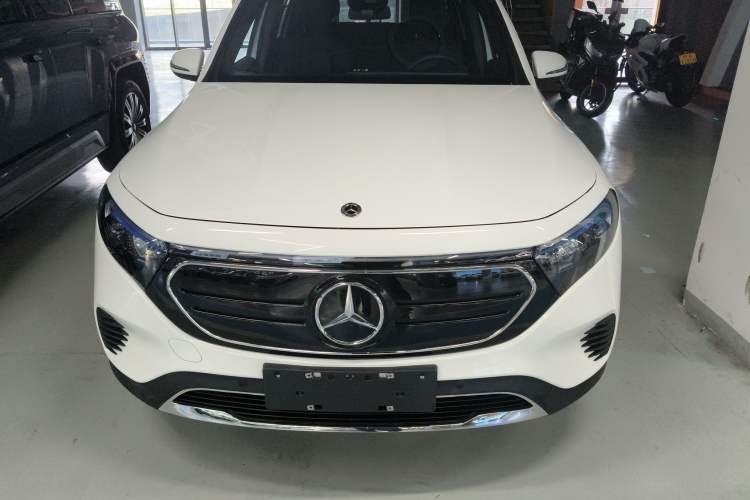 Used Mercedes-Benz EQB 2022 EQB 260 Front