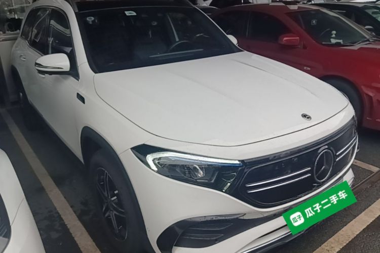 Used Mercedes-Benz EQB 2022 EQB 350 4MATIC First Edition Special Version Front Right 45 Deg