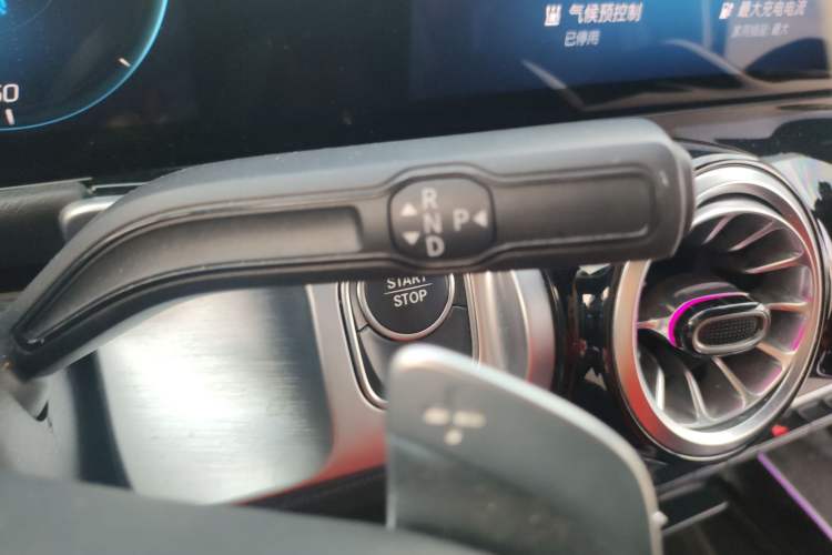 Used Mercedes-Benz EQB 2022 EQB 350 4MATIC First Edition Special Version Gear Lever
