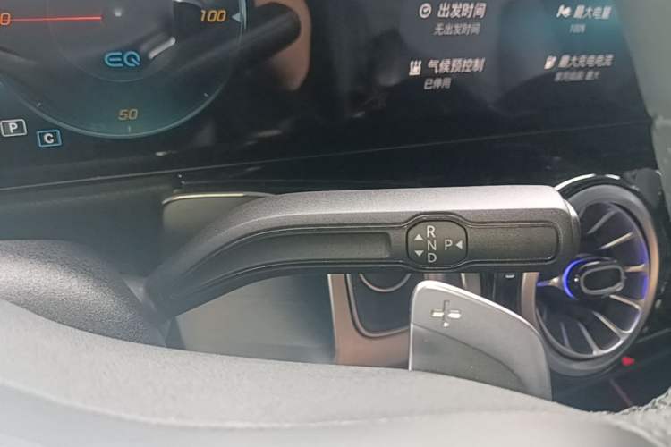 Used Mercedes-Benz EQB 2022 EQB 350 4MATIC First Edition Special Version Gear Lever