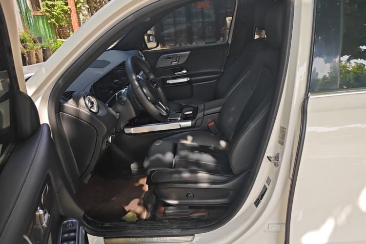 Used Mercedes-Benz EQB 2022 EQB 260 Left Front Seat