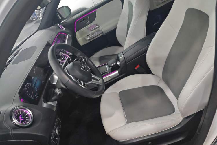 Used Mercedes-Benz EQB 2022 EQB 350 4MATIC Left Front Seat