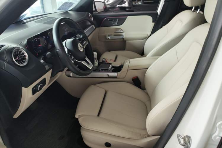 Used Mercedes-Benz EQB 2022 EQB 260 Left Front Seat