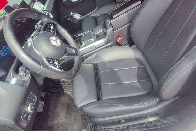 Used Mercedes-Benz EQB 2022 EQB 260 Left Front Seat
