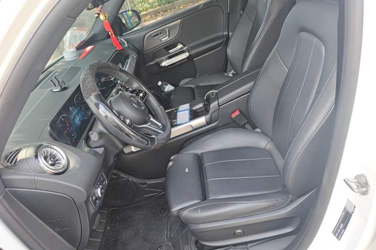 Used Mercedes-Benz EQB 2022 EQB 260 Left Front Seat
