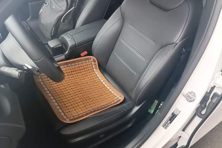Used Mercedes-Benz EQB 2022 EQB 350 4MATIC First Edition Special Version Left Front Seat