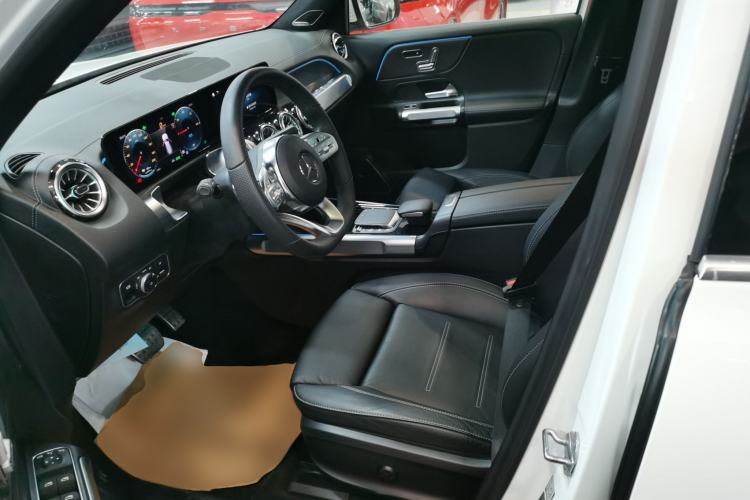 Used Mercedes-Benz EQB 2022 EQB 350 4MATIC Left Front Seat