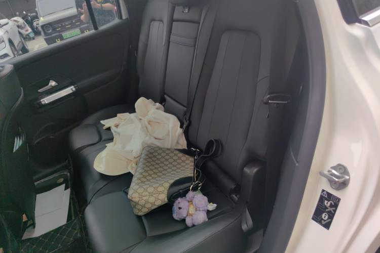 Used Mercedes-Benz EQB 2022 EQB 260 Left Rear Seat