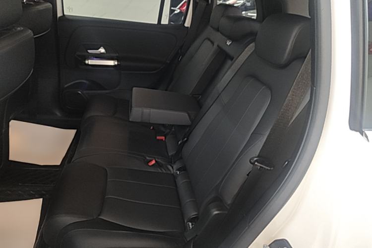 Used Mercedes-Benz EQB 2022 EQB 260 Left Rear Seat