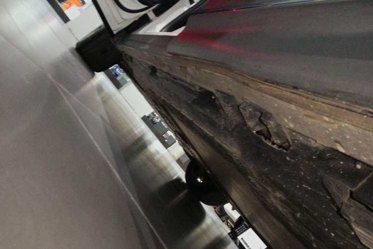 Used Mercedes-Benz EQB 2022 EQB 350 4MATIC Left Side Sill