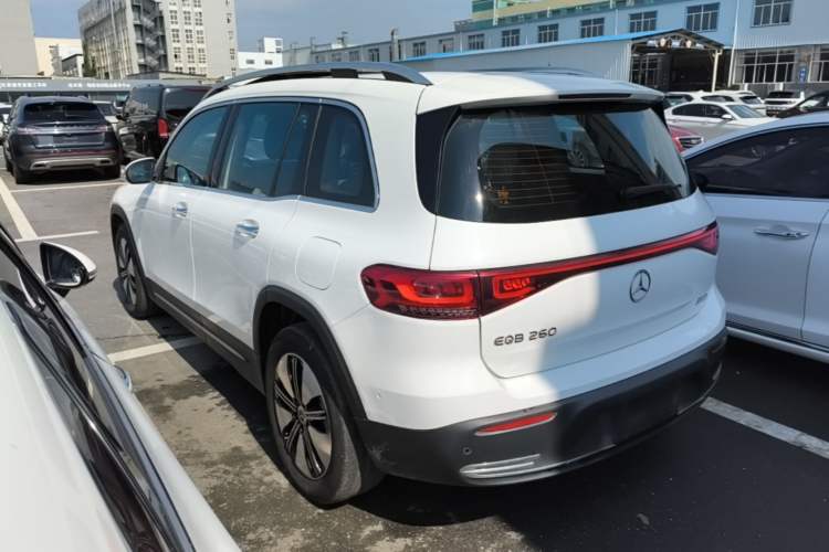 Used Mercedes-Benz EQB 2022 EQB 260 Rear Left 45 Deg