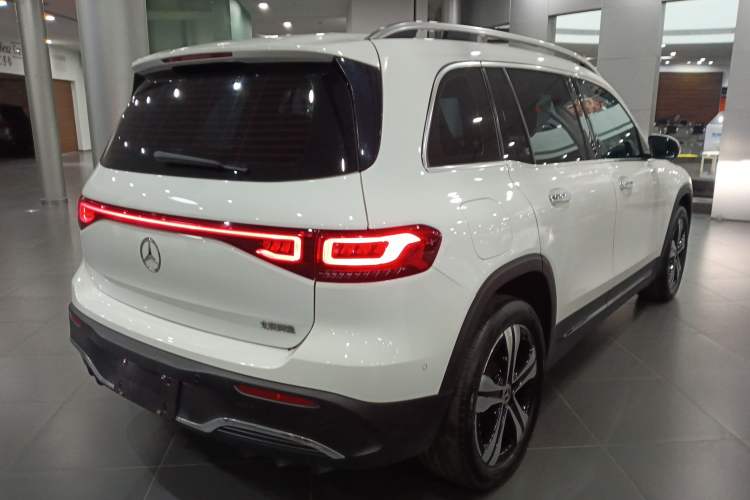 Used Mercedes-Benz EQB 2022 EQB 350 4MATIC Rear Right 45 Deg
