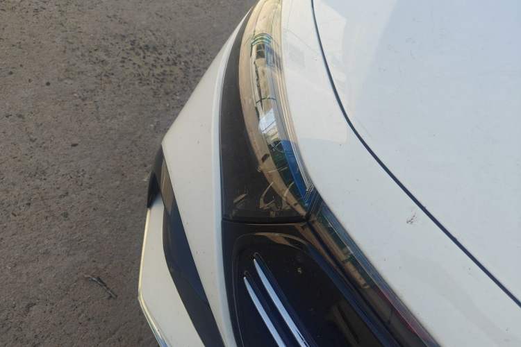 Used Mercedes-Benz EQB 2022 EQB 350 4MATIC First Edition Special Version Right Front Headlight