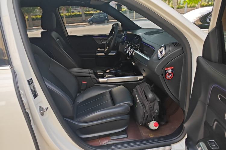 Used Mercedes-Benz EQB 2022 EQB 260 Right Front Seat
