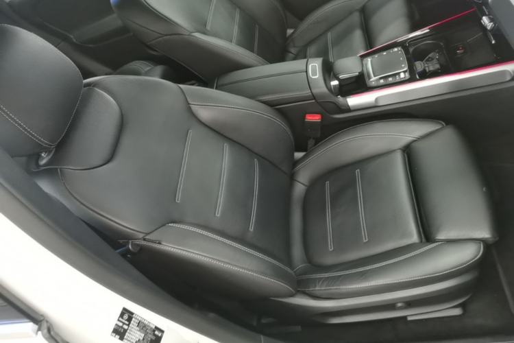 Used Mercedes-Benz EQB 2022 EQB 350 4MATIC Right Front Seat