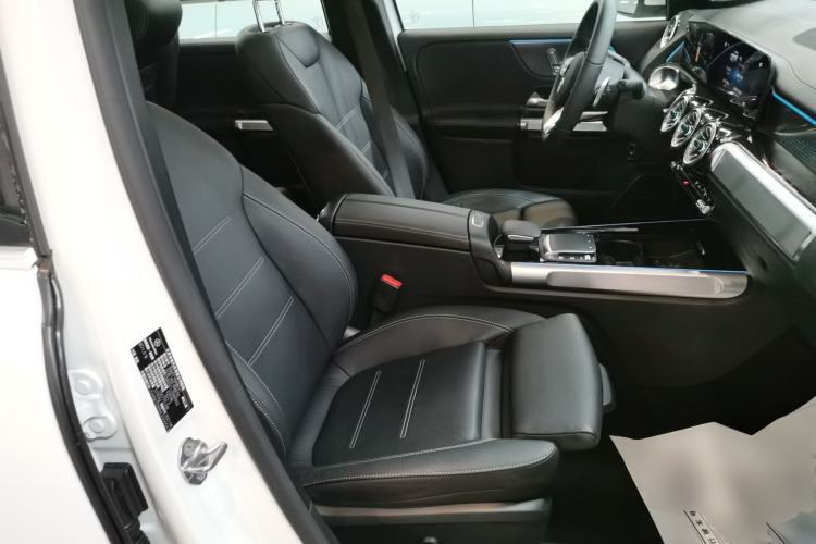 Used Mercedes-Benz EQB 2022 EQB 350 4MATIC Right Front Seat