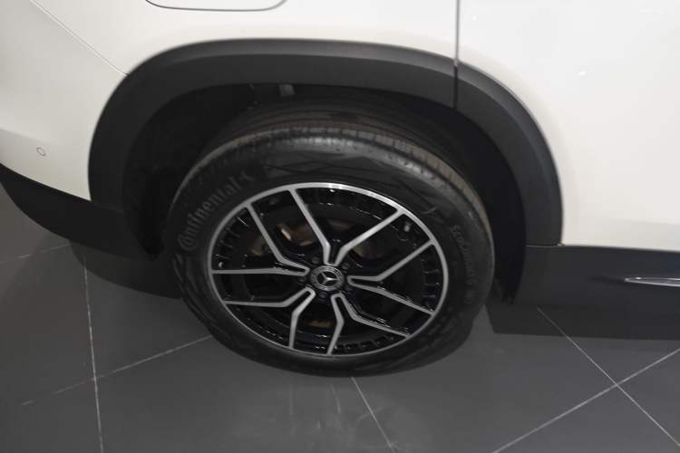 Used Mercedes-Benz EQB 2022 EQB 350 4MATIC Right Rear Wheel Hub