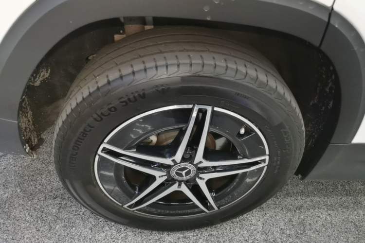Used Mercedes-Benz EQB 2022 EQB 350 4MATIC Right Rear Wheel Hub