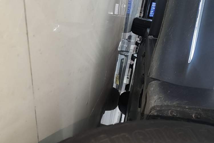 Used Mercedes-Benz EQB 2022 EQB 260 Right Side Sill
