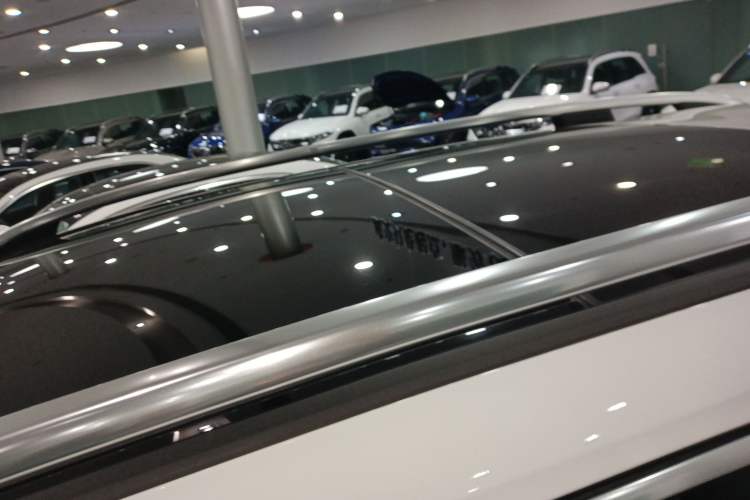 Used Mercedes-Benz EQB 2022 EQB 350 4MATIC Roof