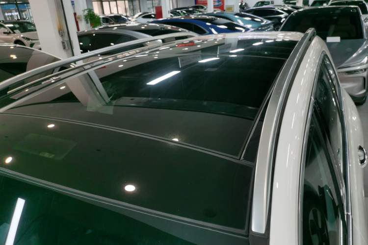 Used Mercedes-Benz EQB 2022 EQB 350 4MATIC Roof
