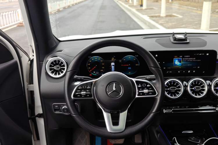 Used Mercedes-Benz EQB 2022 EQB 260 Steering Wheel