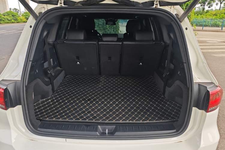 Used Mercedes-Benz EQB 2022 EQB 350 4MATIC First Edition Special Version Trunk
