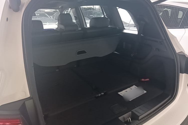 Used Mercedes-Benz EQB 2022 EQB 350 4MATIC First Edition Special Version Trunk