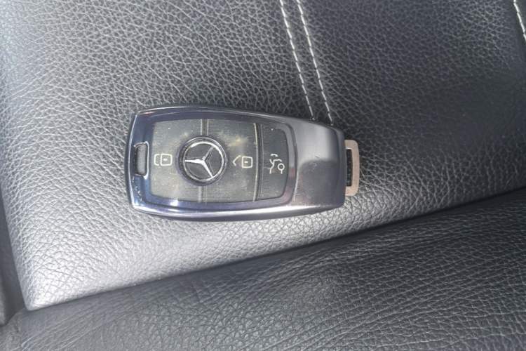 Used Mercedes-Benz EQB 2022 EQB 350 4MATIC First Edition Special Version Vehicle Key