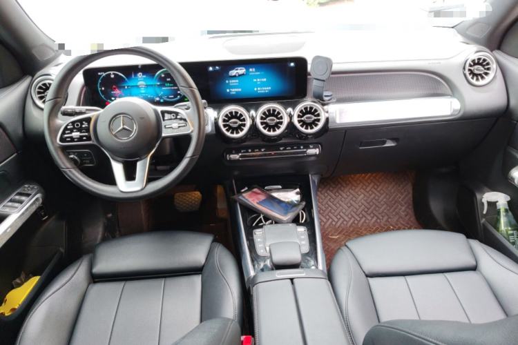 Used Mercedes-Benz EQB 2023 EQB 260 Center Console