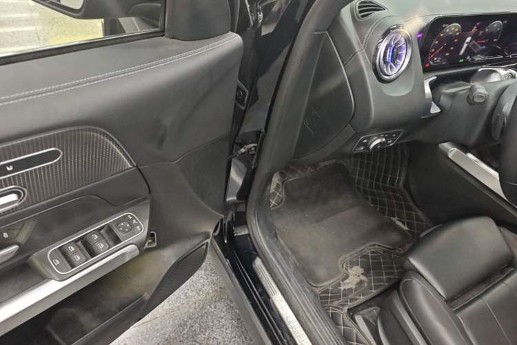 Used Mercedes-Benz EQB 2023 EQB 260 Driver Seat